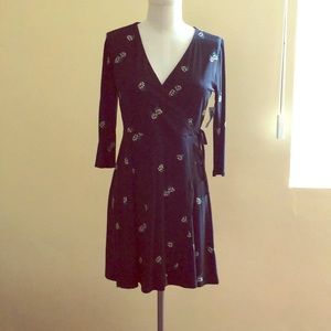 Old Navy wrap around dress